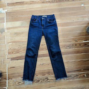 Levi's 724 High Rise Straighted Cropped Jeans
